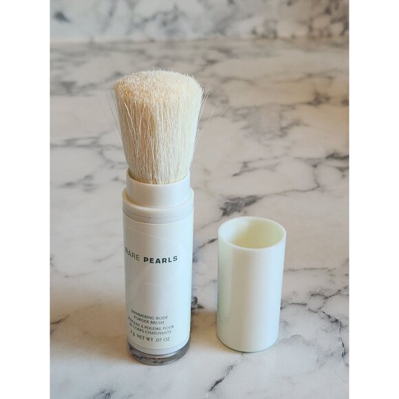 Rare Pearls Shimmering Body Powder Brush 2g Avon - Picture 5 of 5